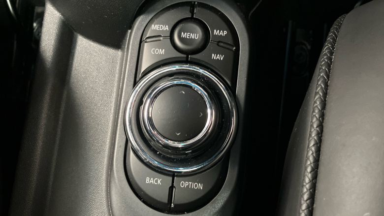 MINI Hatchback 2.0 Cooper S Exclusive 5dr Petrol Hatchback